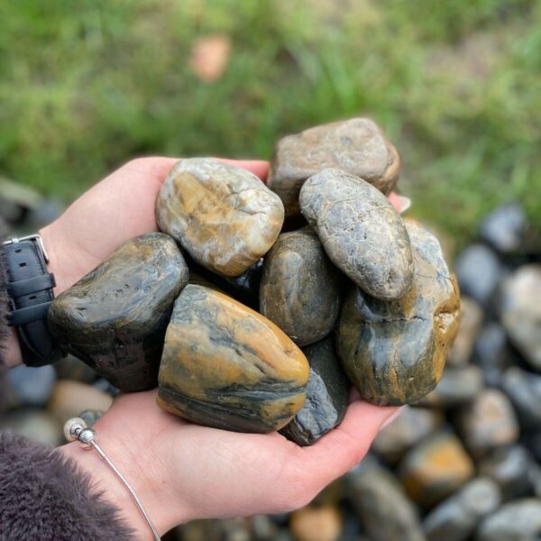 TIGER pebbles polished 30-50 mm. 20 kg.